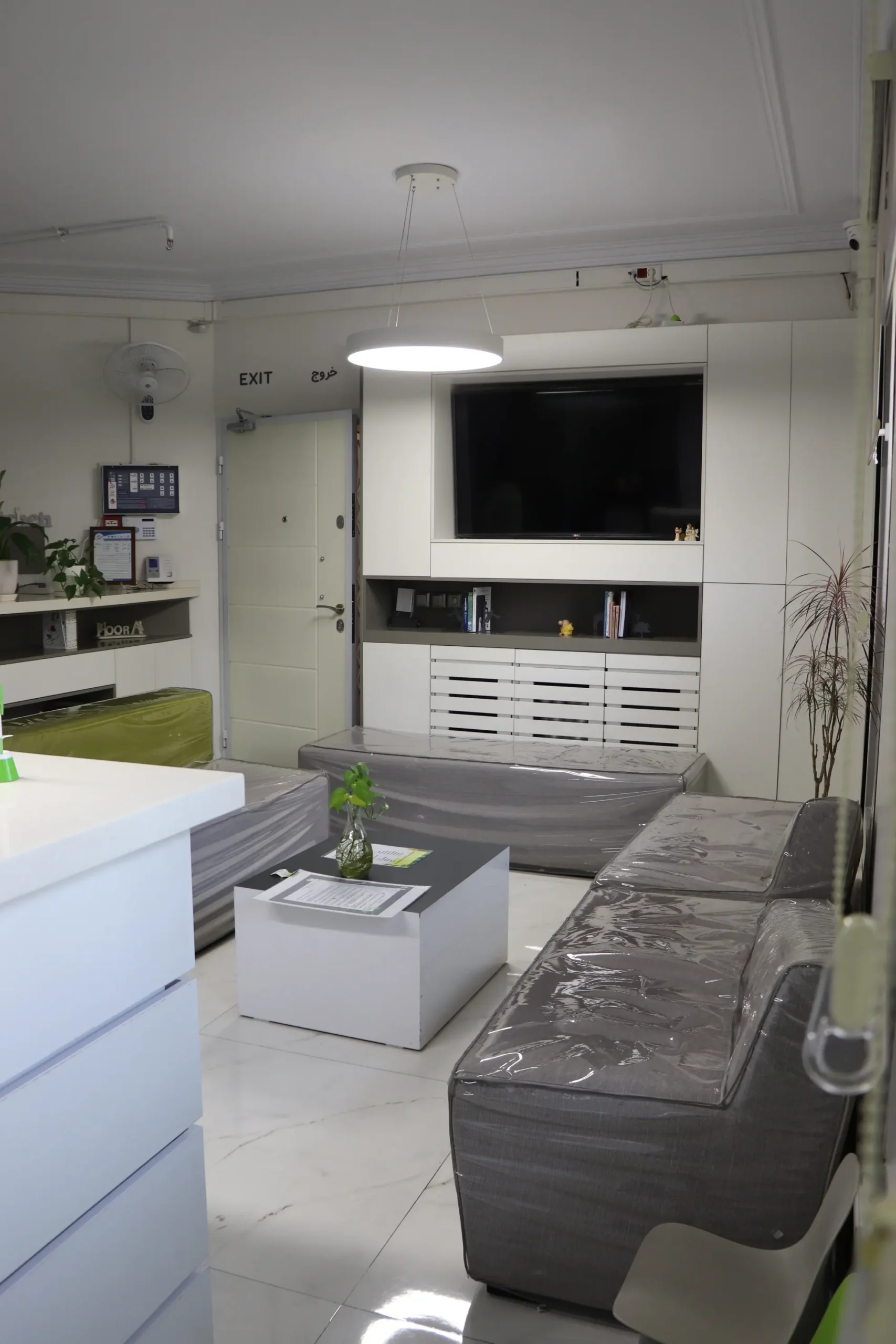 Gallery (01)