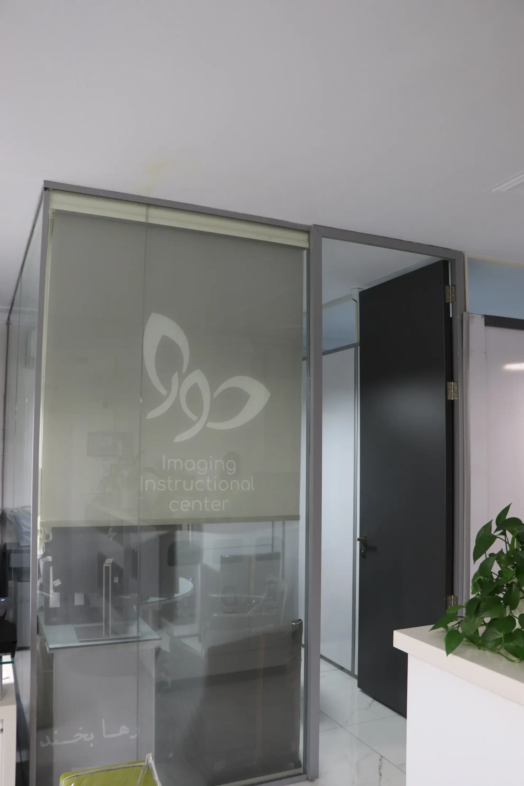 Gallery (06)